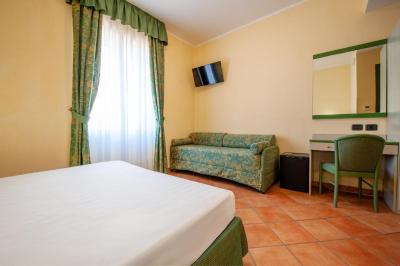 King Room/Ground Floor 2