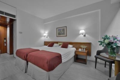 Standard Double/Twin Room with Inland View 2