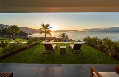 Suite with Sea View 5