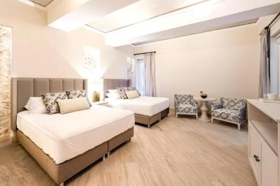 Superior Twin Room 2