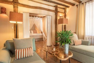 Master Suite 2