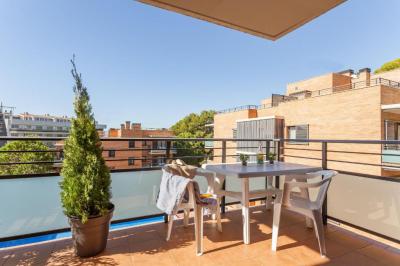 Two-Bedroom Apartment (2-4 Persons) 2