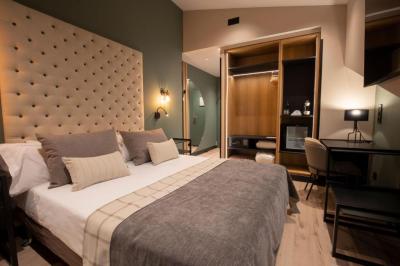Superior Single Room 8