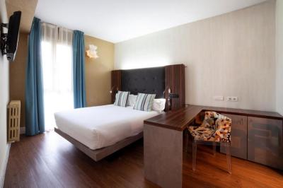 Double Room 1