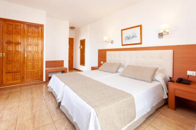 Double Room 1