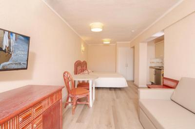 Estudio Comfort (2 adultos) 4
