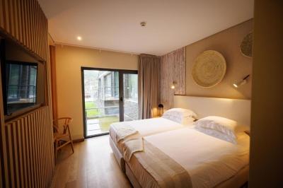 Twin Room 3