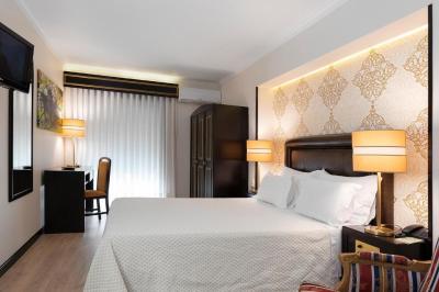 Double Room 4