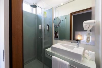 Classic Double Room 5