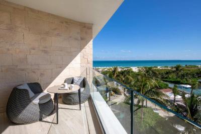 Junior Suite Ocean View 4