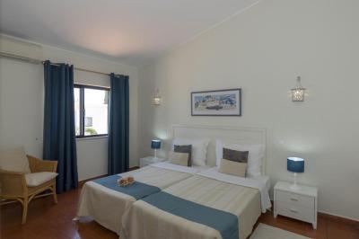 Apartamento de 1 dormitorio con vistas al jard&iacute;n 1