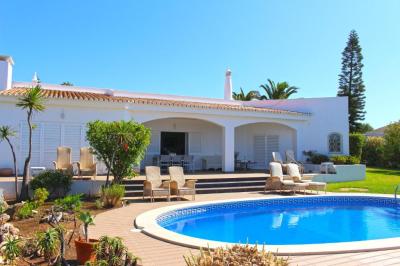 Villa de 4 dormitorios con piscina privada 9