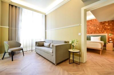 Suite 3