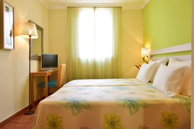 Triple Suite 13