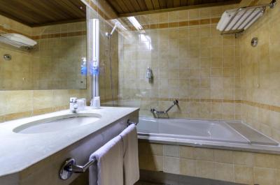 Suite Standard (3 Adultos) 2