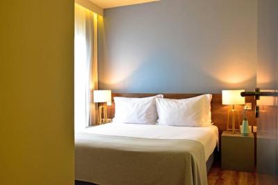 Suite 2
