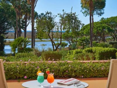 Double or Twin Room with Garden View - Lagoon Wing 2