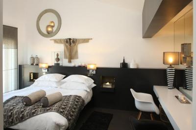 Master Suite 3