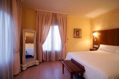 Bridal Suite 4