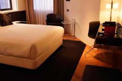 Offre Sp&eacute;ciale - Chambre Double ou Lits Jumeaux 4