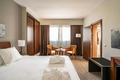 Suite 14