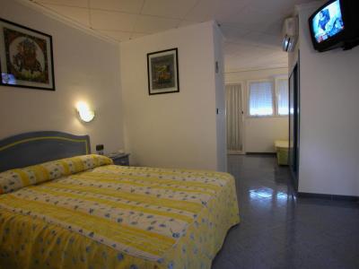 Double or Twin Room - Ground Floor 3