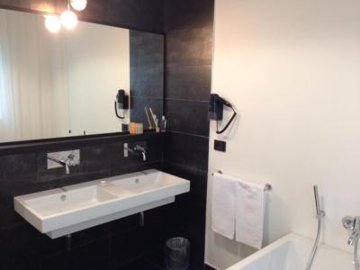 Junior Suite 4