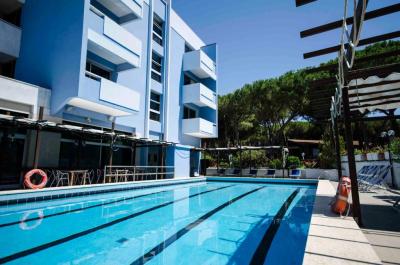 Standard Double or Twin Room with Balcony 6