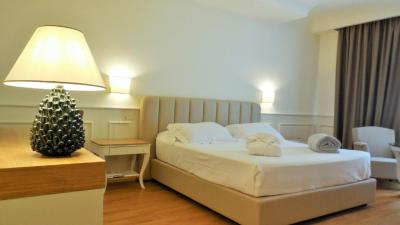 Superior Double Room with  Front Sea View 1