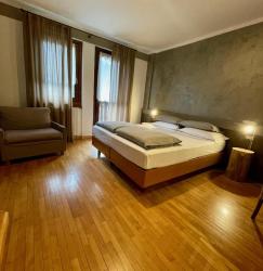 Double Room with Panoramic View 1