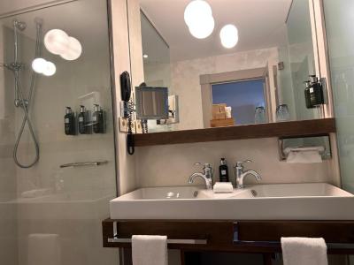 Double Room Mountain View 1