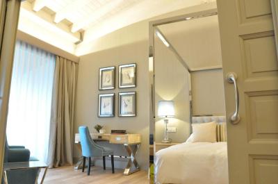 Premium Suite 6