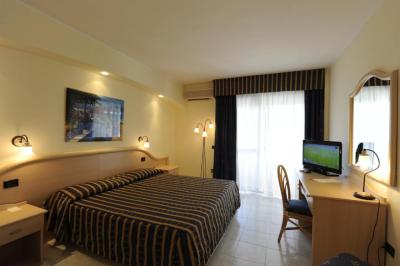 Chambre Familiale avec Balcon 11