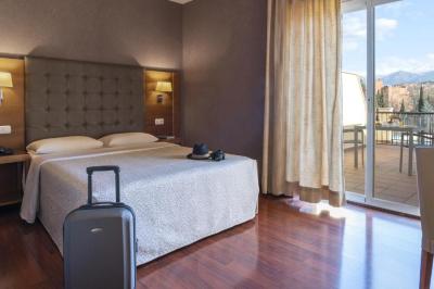 Superior Double Room with Terrace 2