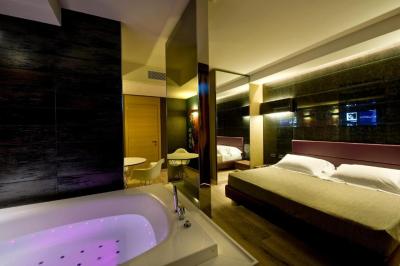Junior Suite 4