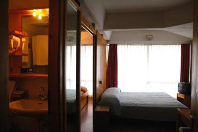 Double Room 3