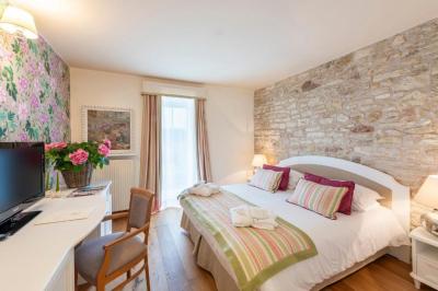 Standard Double Room 1