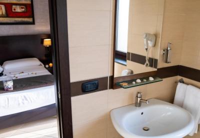 Double Room 4
