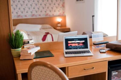 Classic Double or Twin Room 1