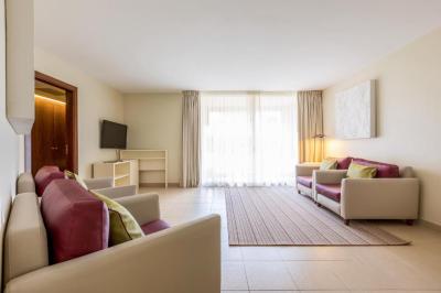 Two-Bedroom Suite 5
