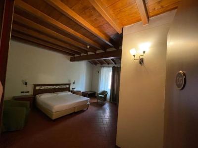 Two-Bedroom Apartment 4