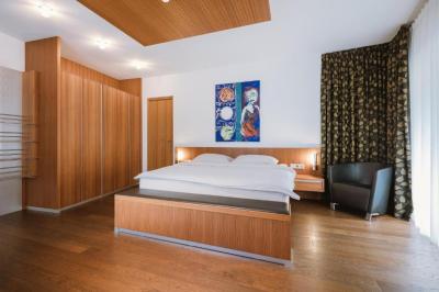 Standard Double Room 16