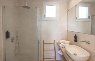 Family Room with Bath 3