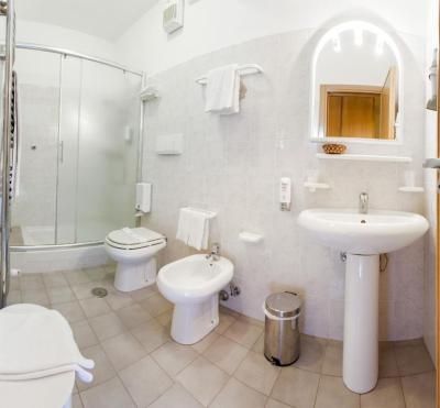 Economy Double Room 6