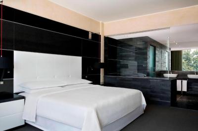Suite Presidencial 8