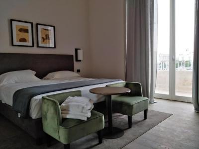 Deluxe Double Room with Sea View 6