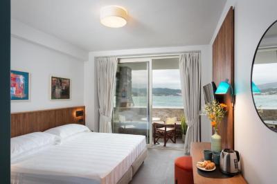 Chambre Double&nbsp;avec Terrasse&nbsp;- Rez-de-Chauss&eacute;e - Vue sur Mer 5