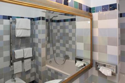 Triple Room 4