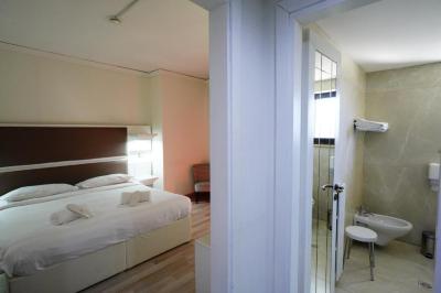 Standard Triple Room 5