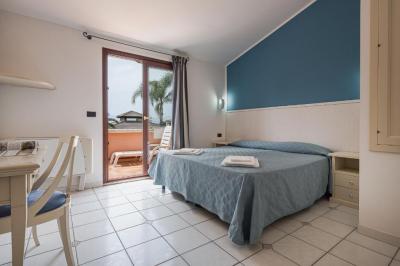 Two-Bedroom Apartment - Split Level 10